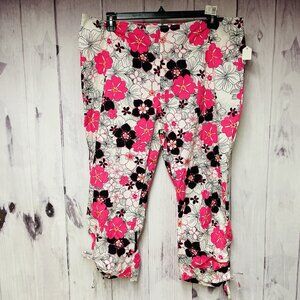 Caren Sport Womens Size 22 Floral Pants White Pink Black Flowers